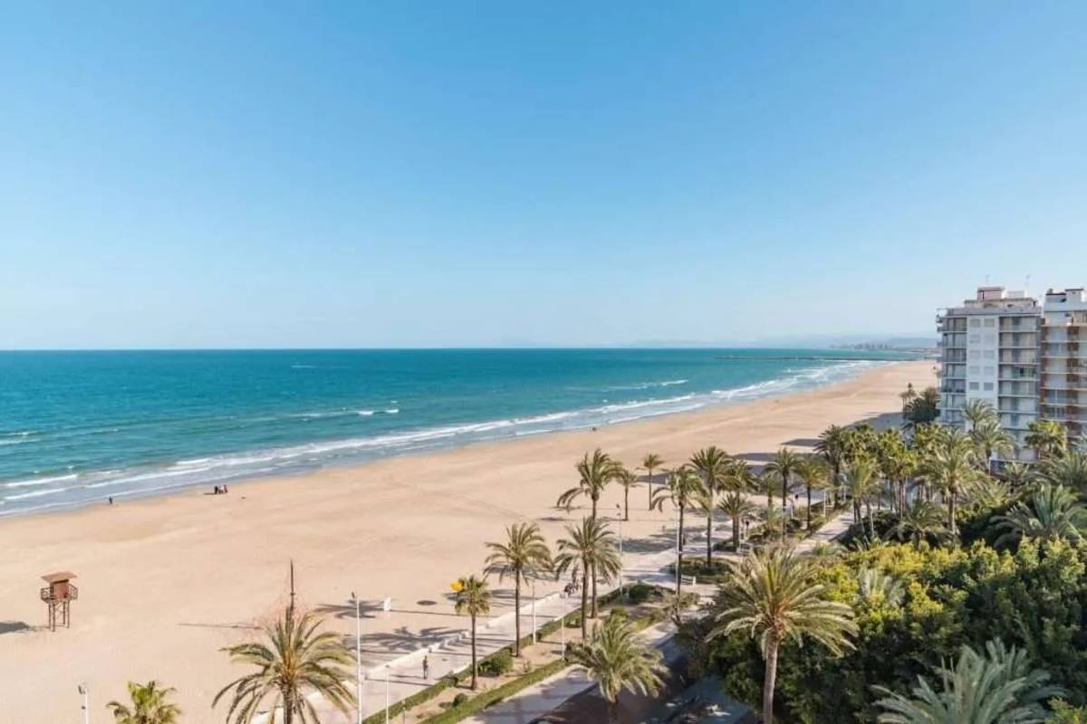 Valencia Beach
