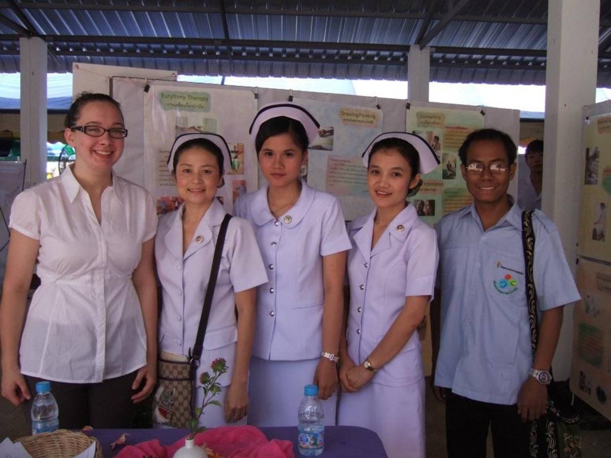 Volunteer with local nurses in Thailand