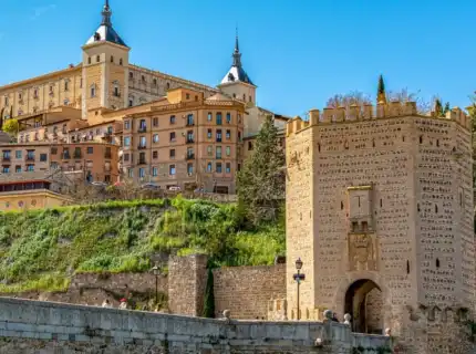 Teach in Spain - RVF Cover