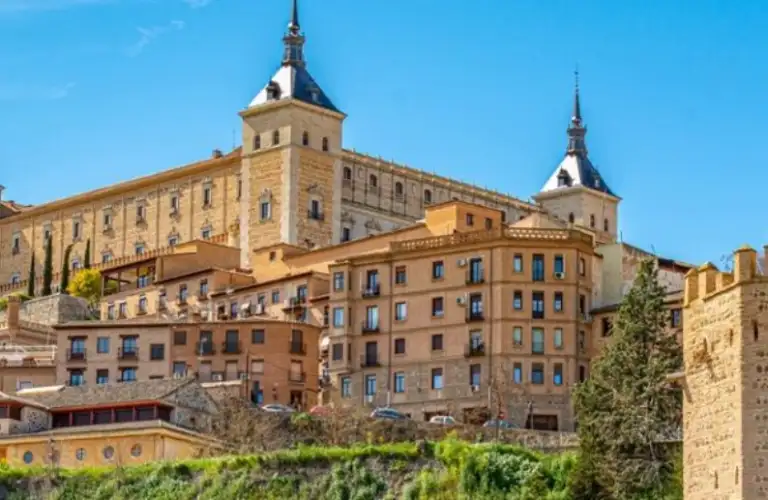 Teach in Spain - RVF Cover