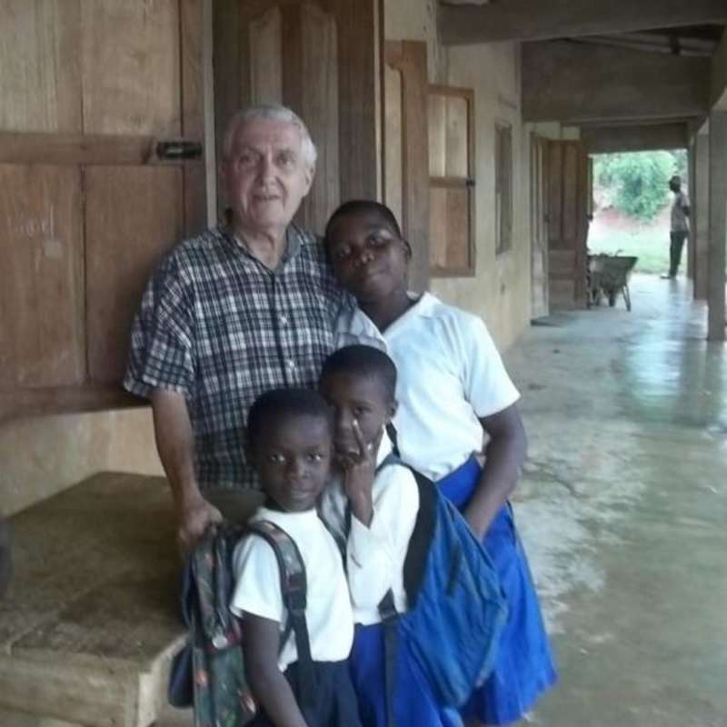 Volunteer in Ghana with IVHQ