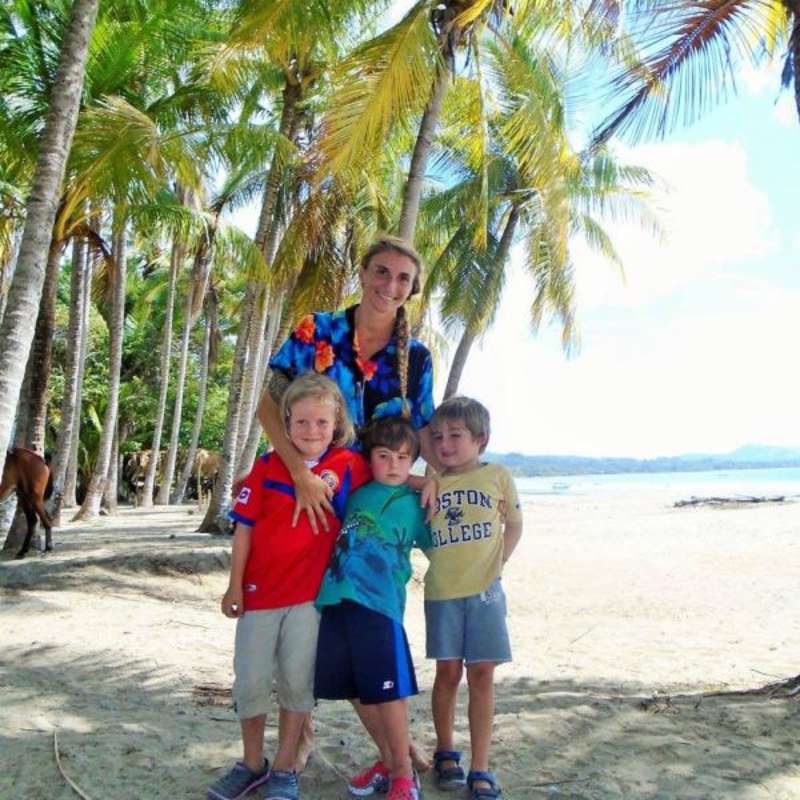 Spanish classes for children in Costa Rica
