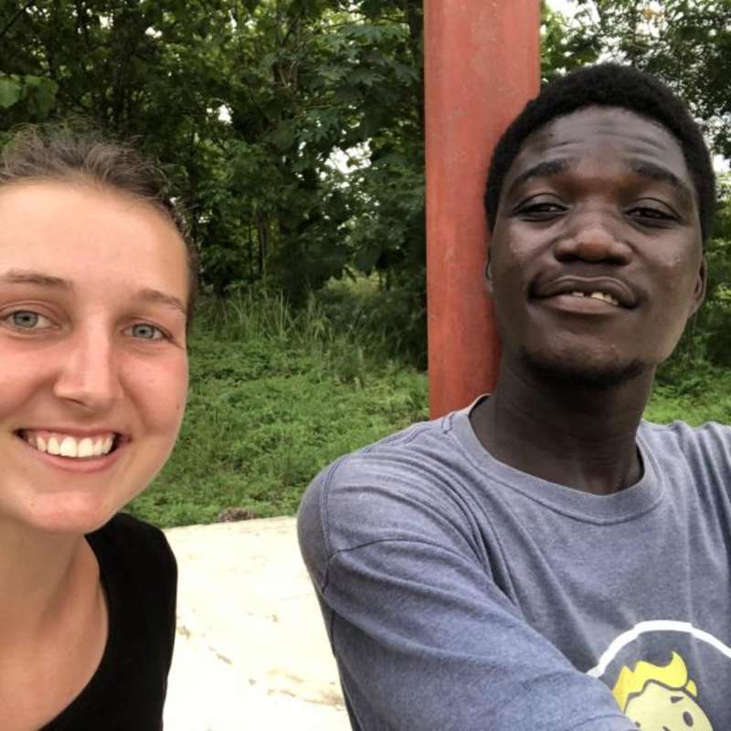 Volunteer in Ghana with IVHQ