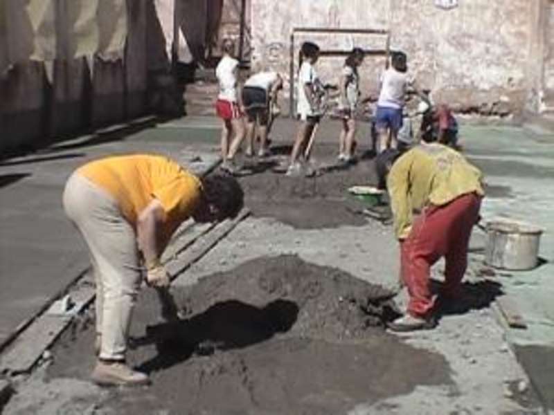 Volunteer in Peru! Community Construction Programs — photo 1