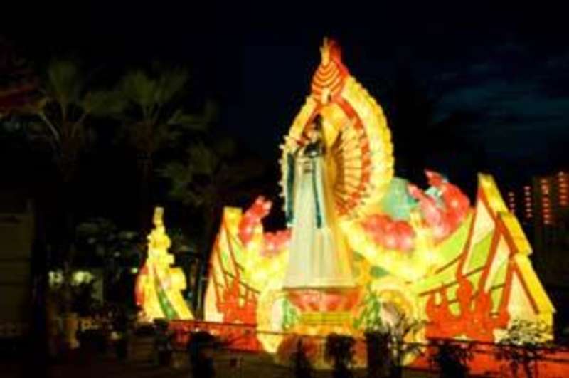 Get Paid to Teach English Abroad in Malaysia with a TEFL/TESOL Certification — photo 8