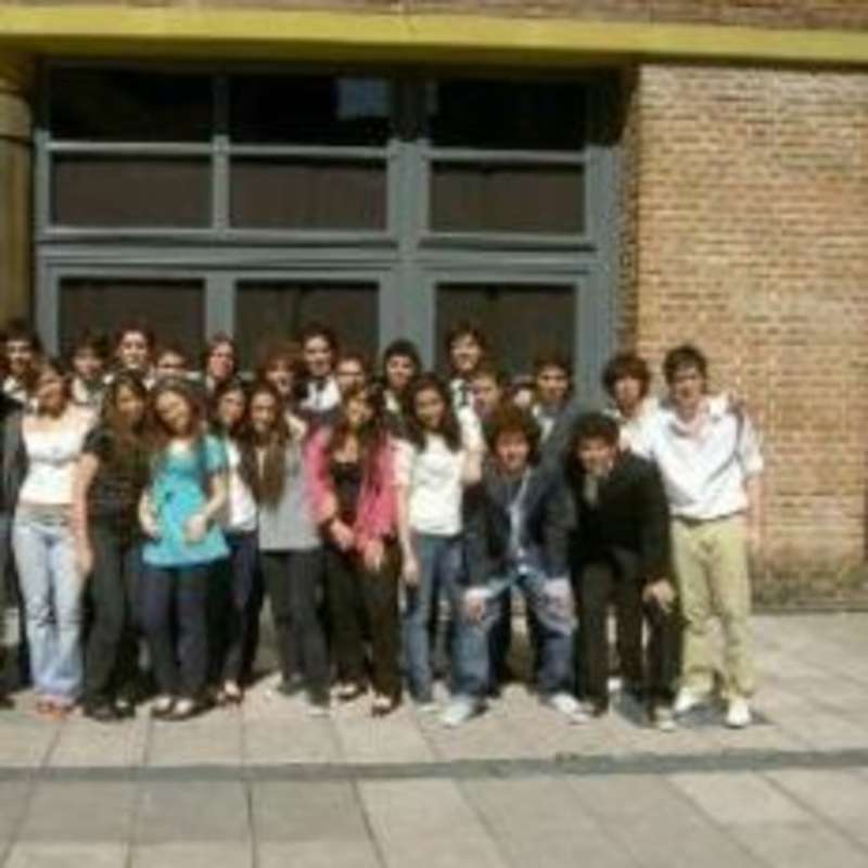 A group of young people smiling
