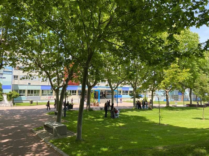 a landscaped campus area at Universidad Autónoma de Madrid
