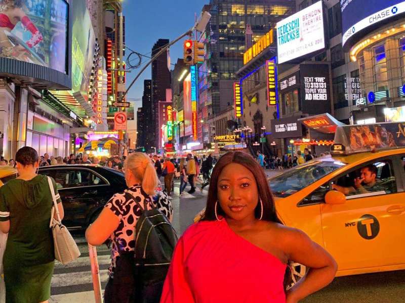 AIFS Abroad intern in Times Square, NYC