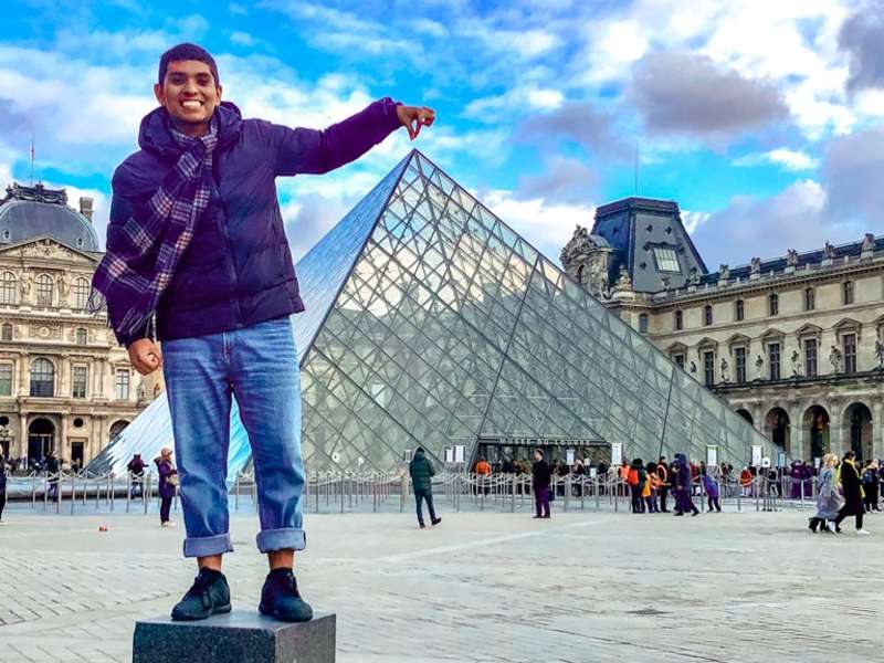 AIFS Abroad participant at The Louvre Museum in Paris, France