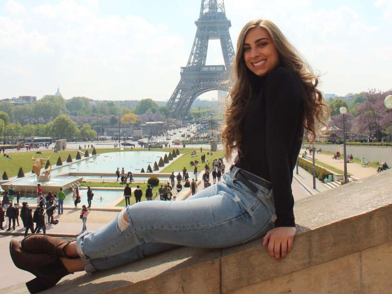 AIFS Abroad Participant in Paris, France