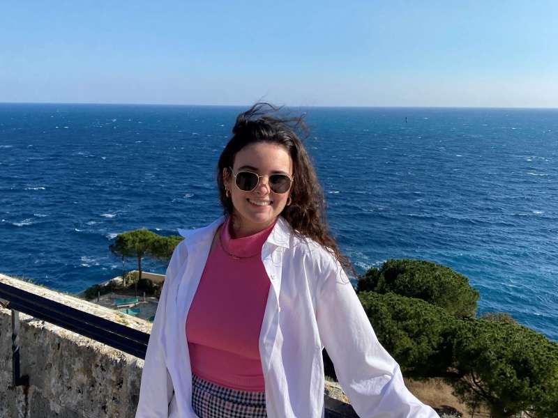 AIFS Abroad participant on the French Riviera