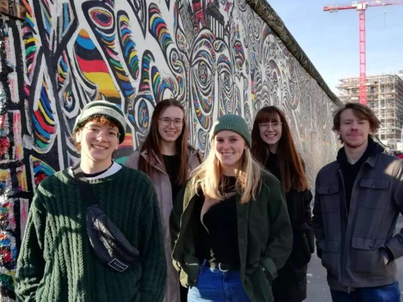 AIFS Abroad participants at the East Side Gallery in Berlin, Germany