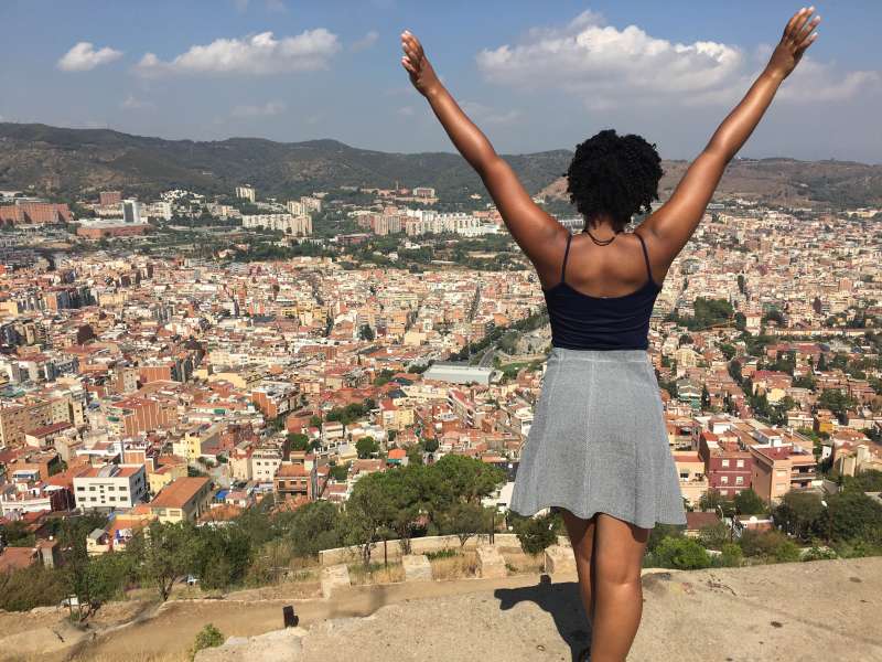 AIFS Abroad students in Barcelona, Spain