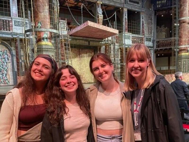 AIFS Abroad students studying theater abroad at Shakespeare's Globe Theatre in London, England