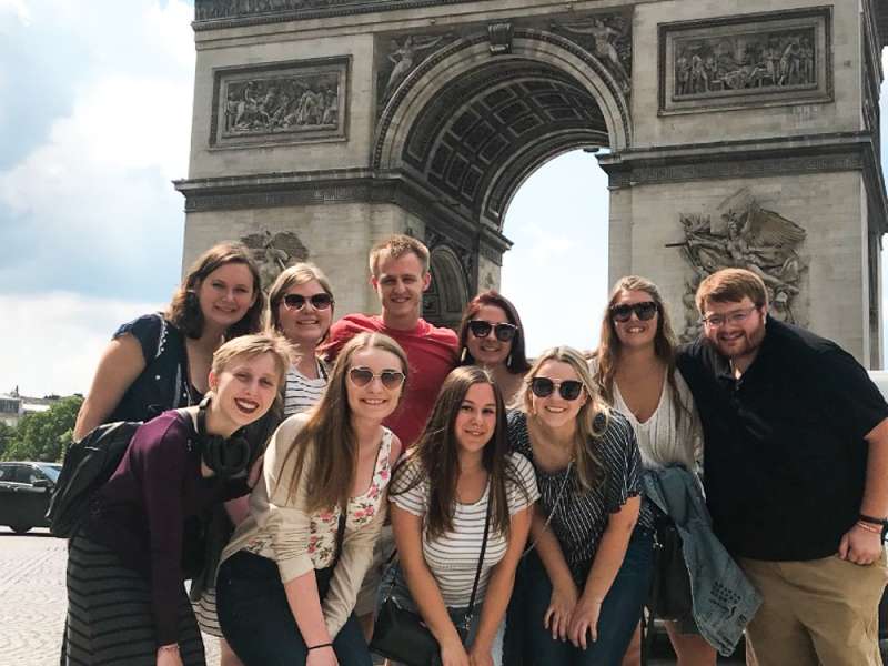 AIFS Abroad study abroad students in Paris, France