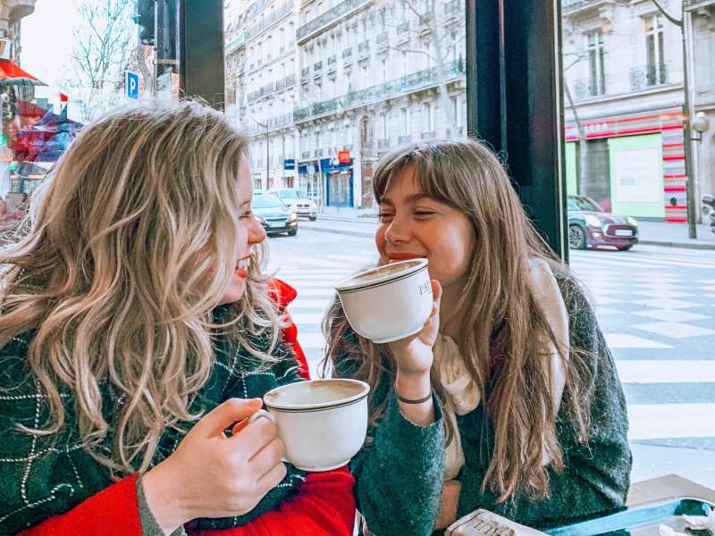 AIFS Abroad study abroad students in Paris, France