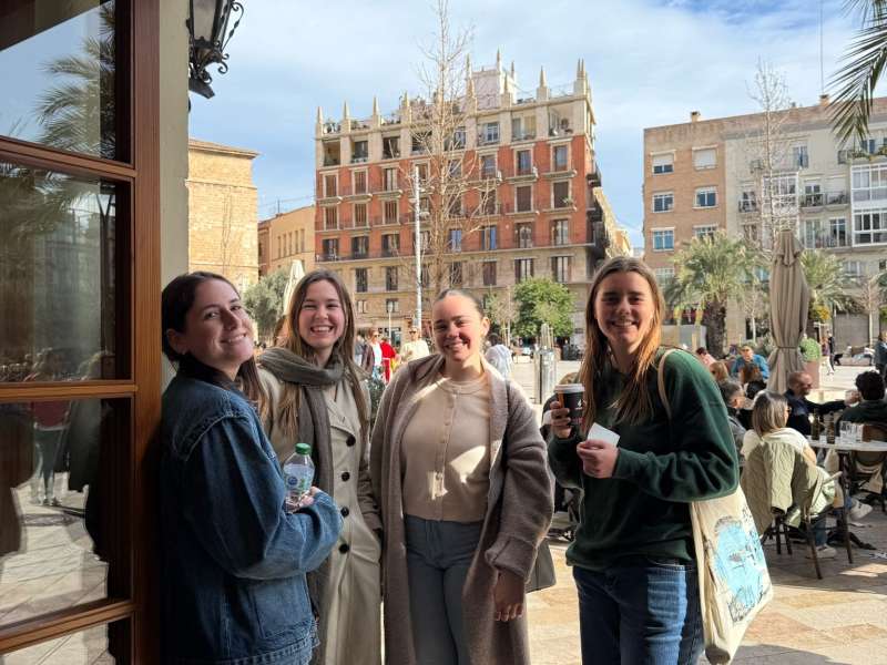 AIFS Abroad study abroad students in Valencia, Spain