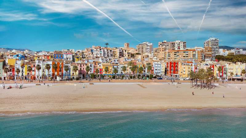 Alicante shore