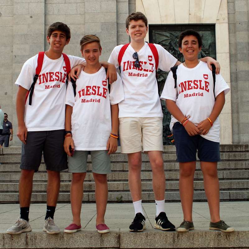 Americans & Spaniards