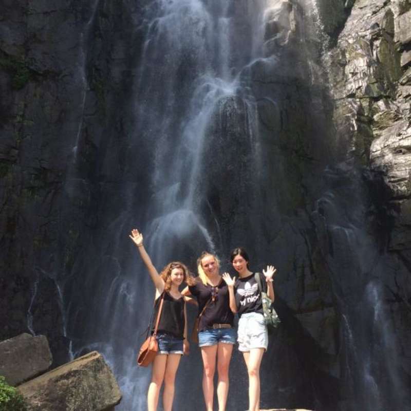 Au pairs are in Jinghang great canal