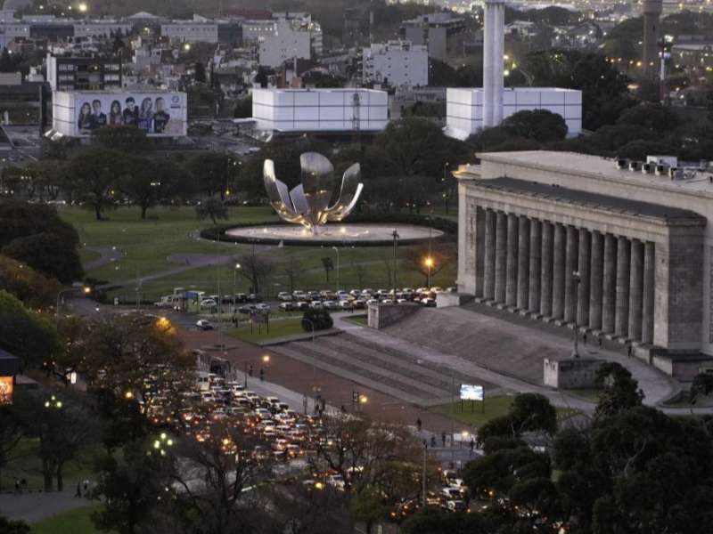 Buenos Aires' Floralis Generica from above.