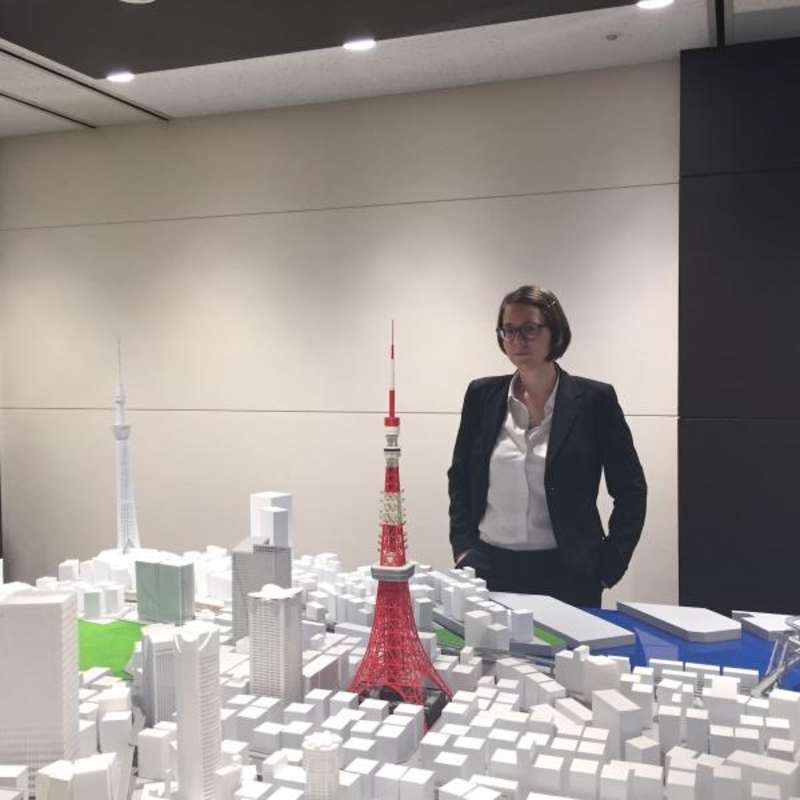 Caroline's internship in real estate in Japan