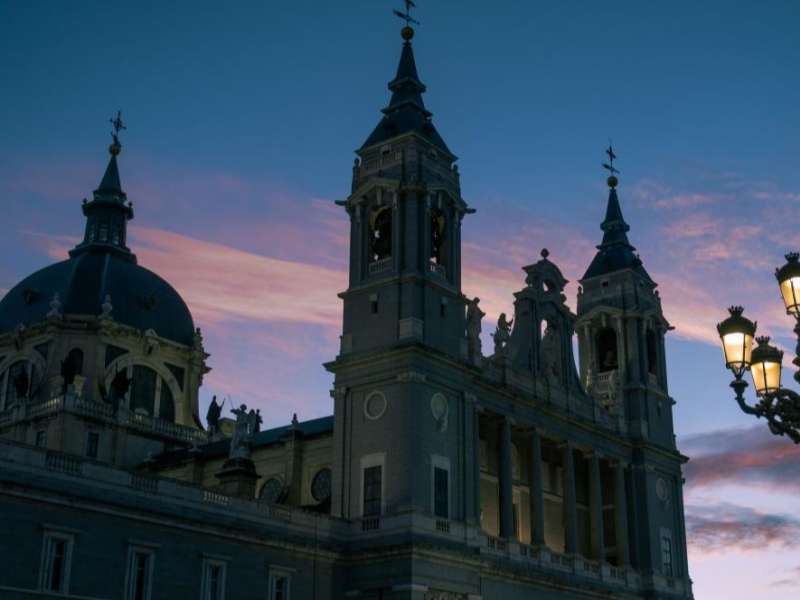 Catedral Almudena at sunset in Madrid