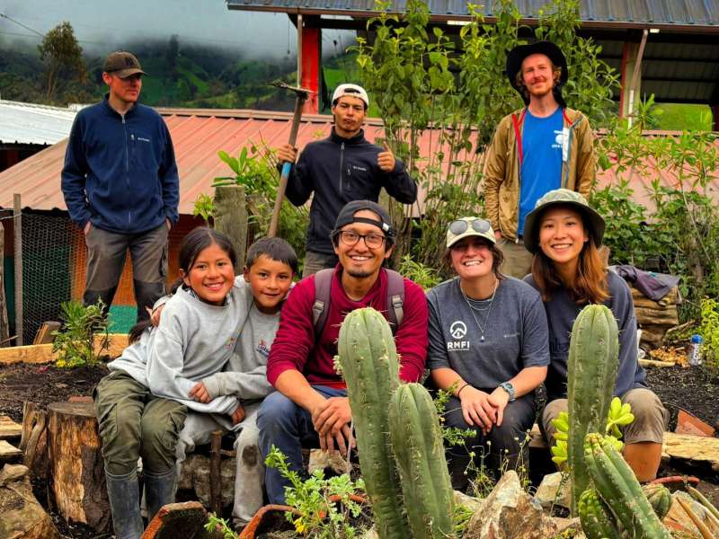 chagra-garden-visit-cochapamba-group