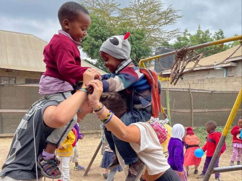 Childcare & Teaching Volunteer Programs
