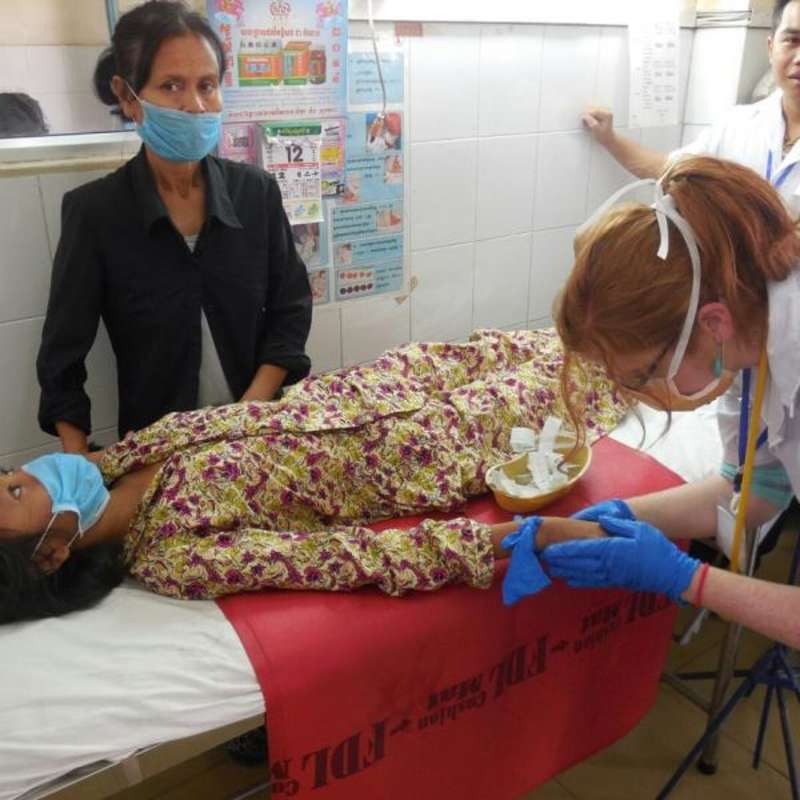 Healthcare and Medical Programs in Cambodia with Love Volunteers!