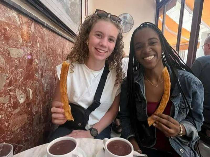 Churros & Chocolate!