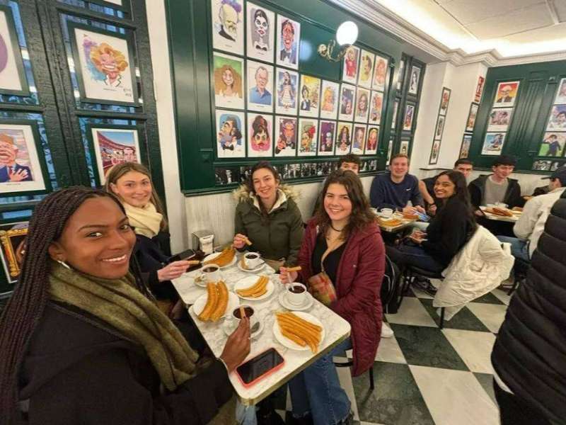 Churros & Chocolate