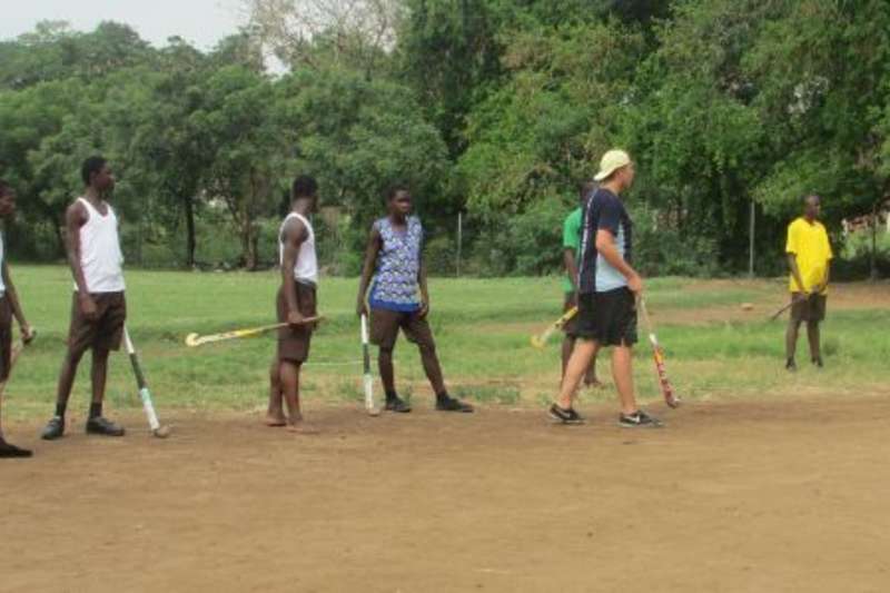 volunteer coaching hockey