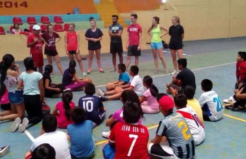 Students performing community service in Lima, Peru
