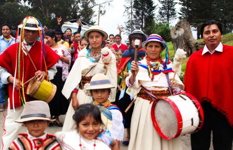 Community tourism internship ecuador culture indigenous