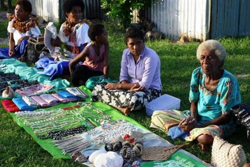 Fiji - Teaching Children of the Dawasamu Islands — photo 7