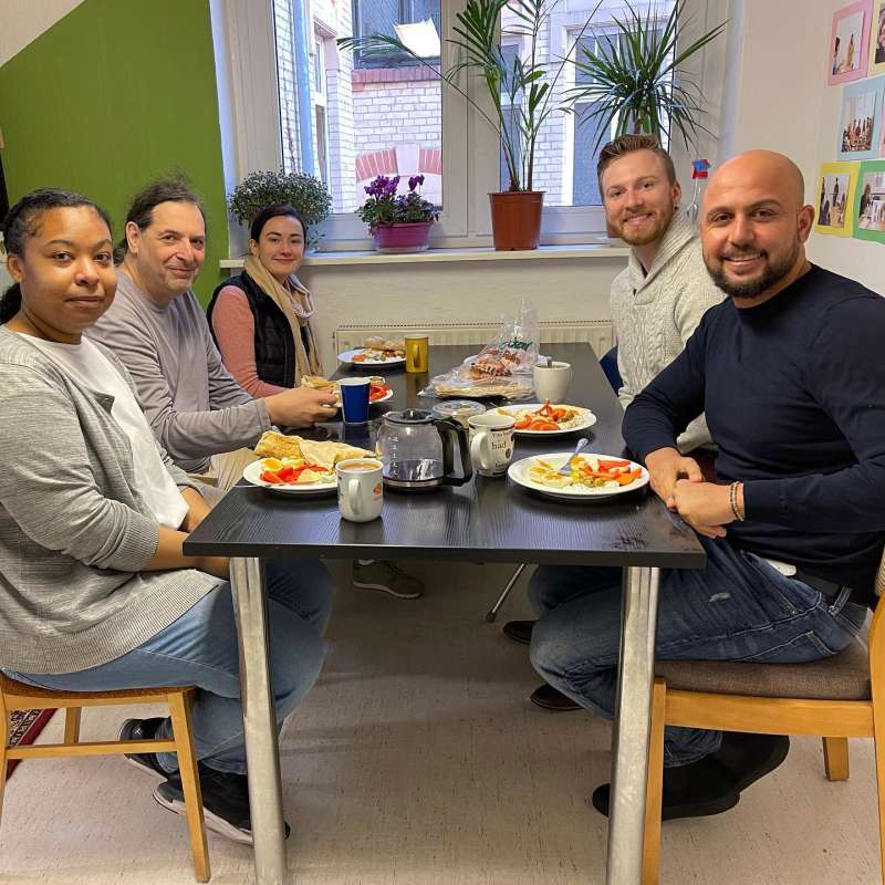 daily family breakfast at the Center