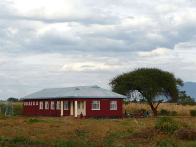 Volunteering with Special Needs Children in Tanzania — photo 9