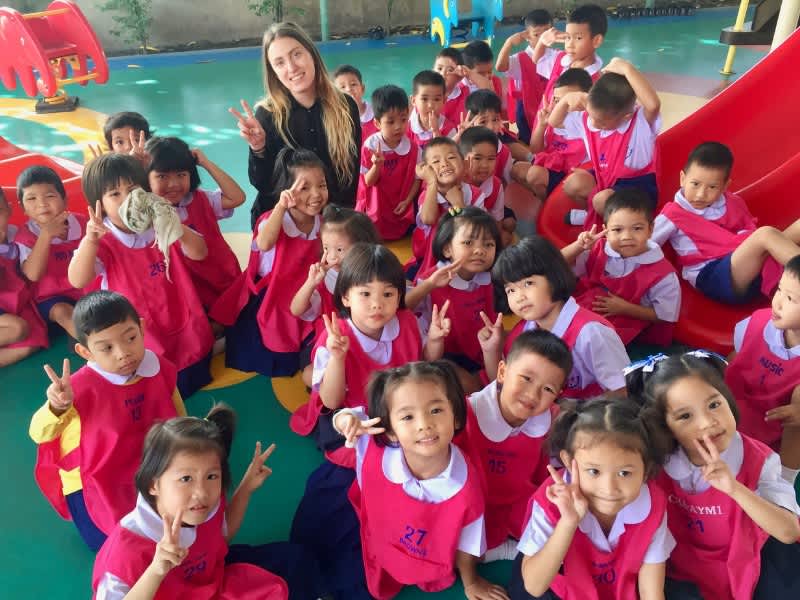 Expand your horizons by teaching English overseas
