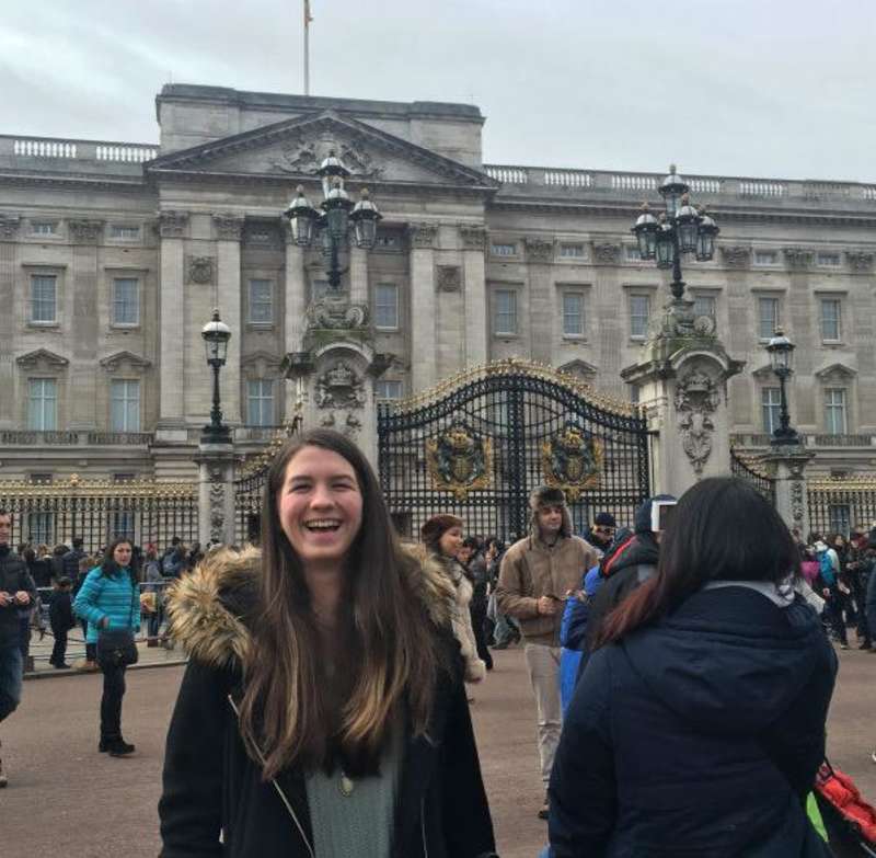 Learn about the culture of England and study abroad