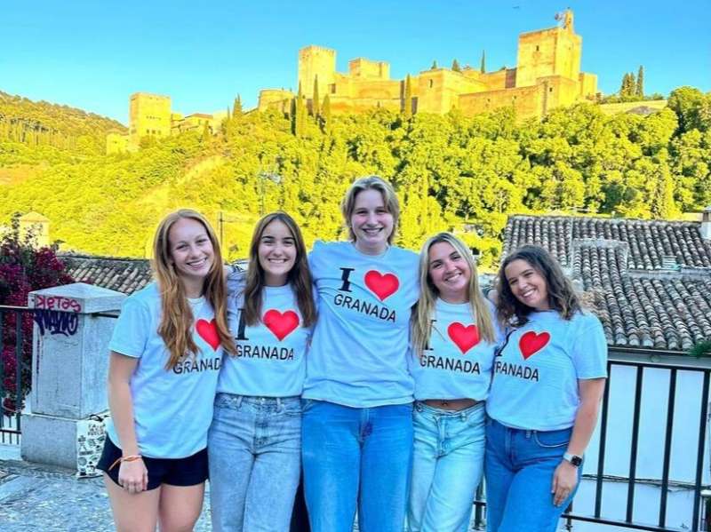 Friends in Granada