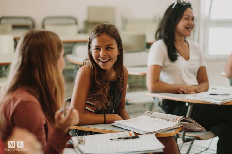 Gap year student atspanish class