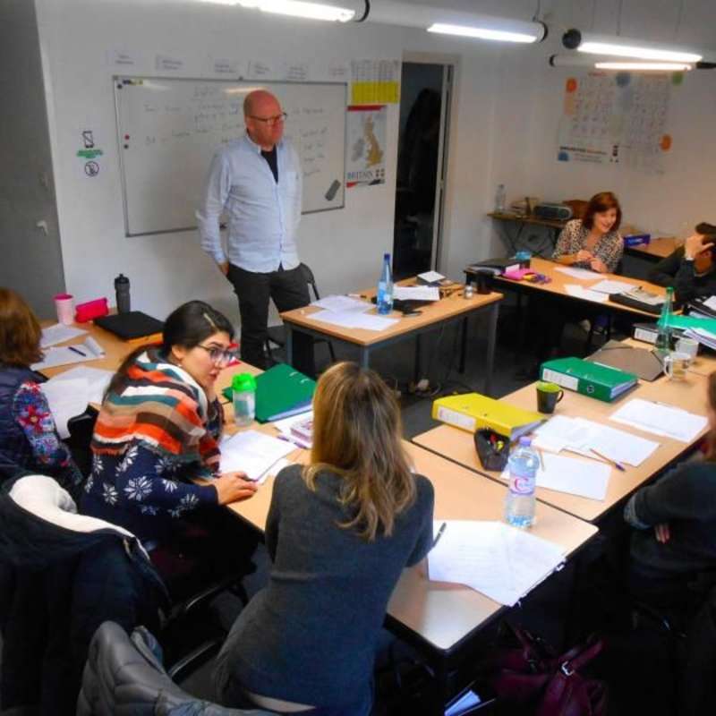 Get TEFL Certified & Teach English in France