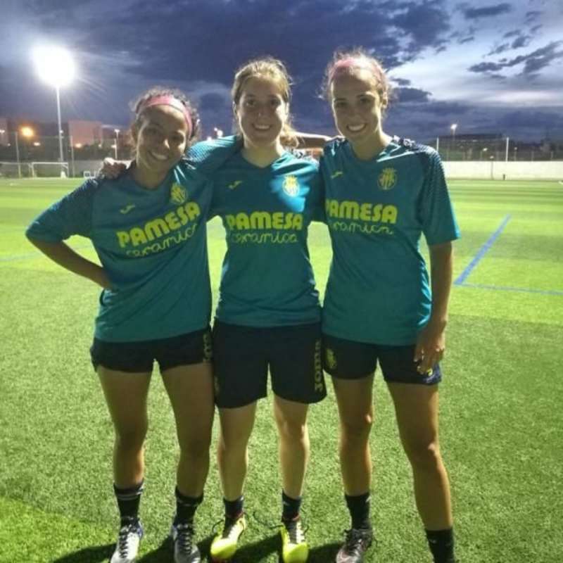 girls soccer