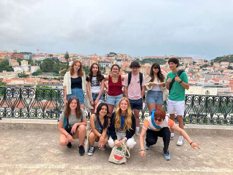 Group shot of high schoolers in Lisbon
