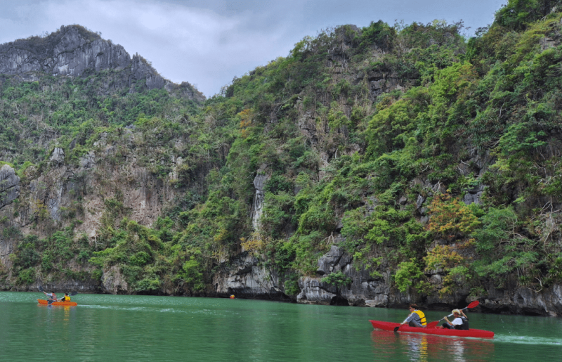 Ha Long Bay Kindergarten Volunteering & Cultural Program