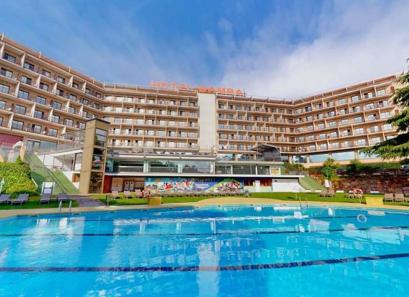 hotel with pool