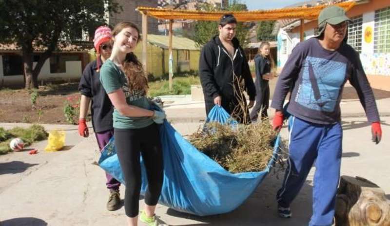 Peru Community Service