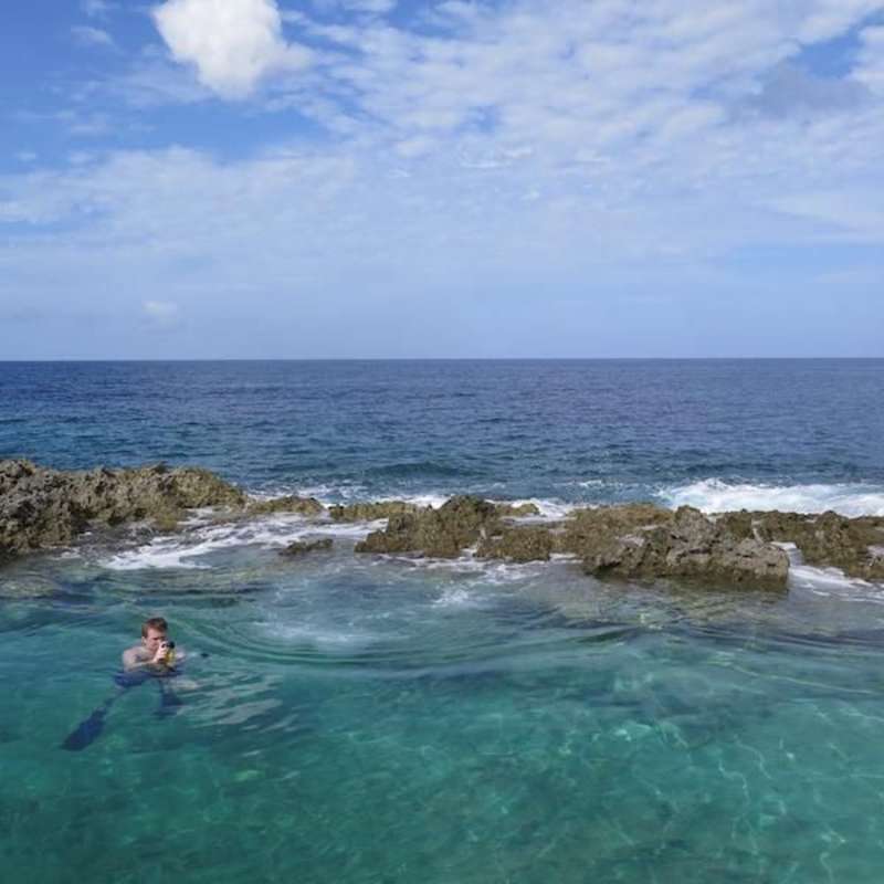volunteer in cuba