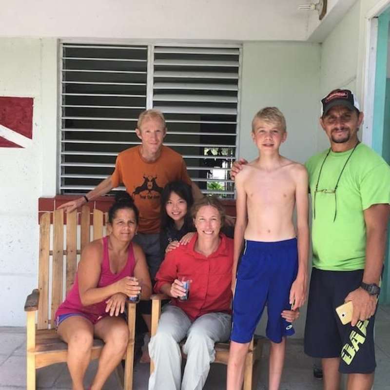 volunteer in cuba